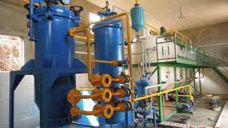 湖南長沙5-8噸茶籽生產線安裝現場 湖南長沙5-8噸茶籽生產線安裝現場